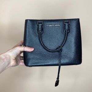 Small leather, Michael Kors purse. USED.